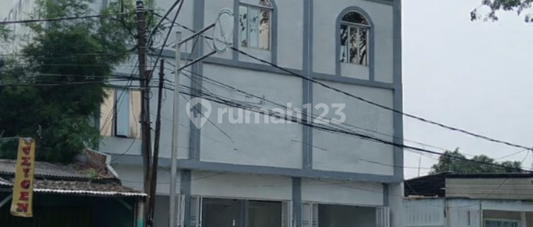 For Rent New Shop Building on Jakarta Bogor Main Road Km28 1