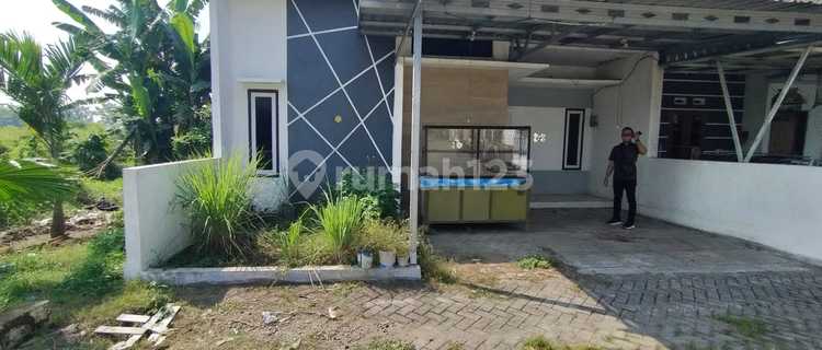 Di Jual Rumah,Di Perum Graha Satrio Mojopahit E-1 Desa Kejangan Trowulan Mojokerto 1