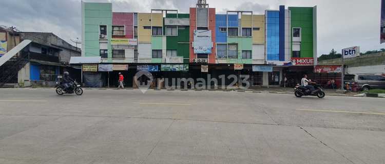 Affordable 3-Storey House in Caringin, One Step to Bocimi Toll Road 1