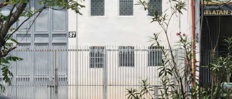 Shop House on Jl. Terusan Jakarta, Strategic Location 1