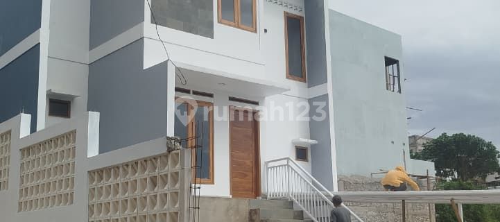 2-Story House in a Strategic Location, Cileunyi 1