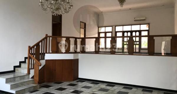 Rumah siap huni di jalan Singgalang 1