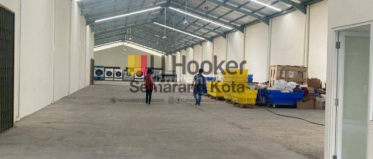 Gudang di Yos Sudarso, Semarang 1.819 m Hak Guna Bangun 1