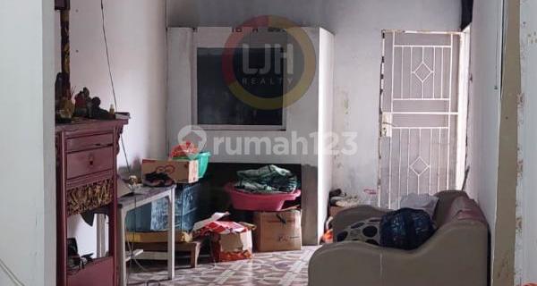 Rumah di Griya Dempel Baru 1