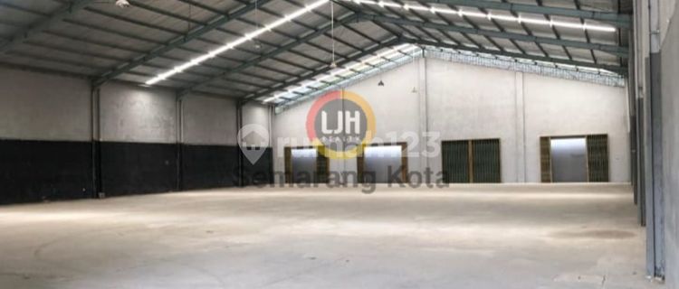 Gudang di Kawasan Industri Candi 1