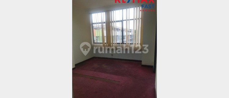 Disewakan Ruang Kantor 49 M2 di Mampang Prapatan Jakarta Selatan - Akses Jalan Utama, Include Service Charge 1