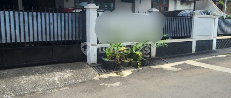 For Rent Furnished 2-Story House in Pondok Bambuduren Sawit, East Jakarta 1