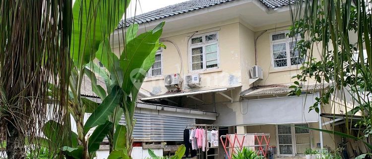 Strategic Modern Boarding House 1