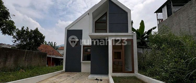 Scandinavian Minimalist House Ready to Occupied Near Cileunyi Toll 1