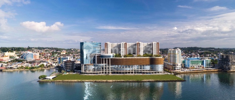 Ruko One Bay Presents the Only Shop House Facing the Sea 1