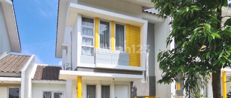 Rumah Full Furnished, Siap Huni di Legenda Wisata 1