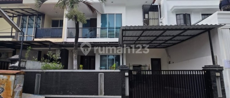 Rumah Siap Huni di Taman Modern, Cakung. Lokasi Strategis dan Dekat Aeon Mall. 1