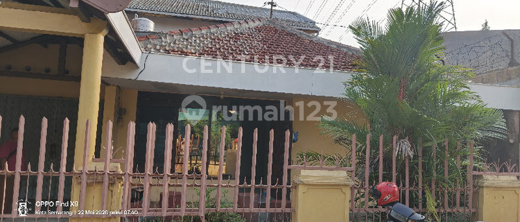 "Residential House for Sale, Suitable for Boarding House in Patiunus" 1