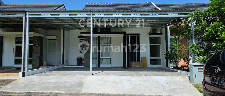 Disewakan Rumah di Bsb City untuk Pasangan Romantis 1