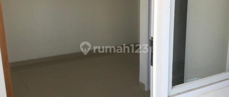 Palmerah Utara Kos for Sale, 33 Rooms 1