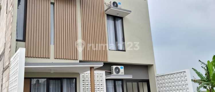 Ready-to-Use Exclusive and Strategic Villa in Batu City, Suitable for Families 1