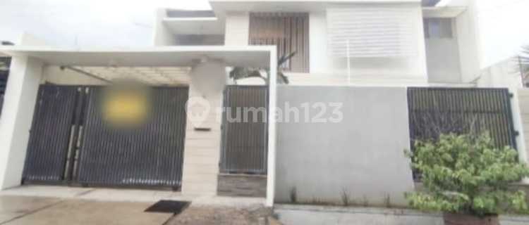 Rumah Full Perabotan Siap Huni Tengah Kota 1