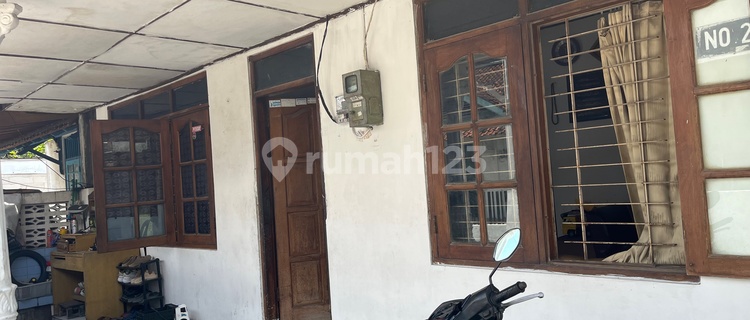 Kost 13 Rooms in Salakan, Parangtritis Street 1