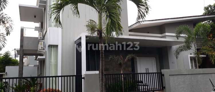 Rumah Full Furnish di Semarang Selatan 1