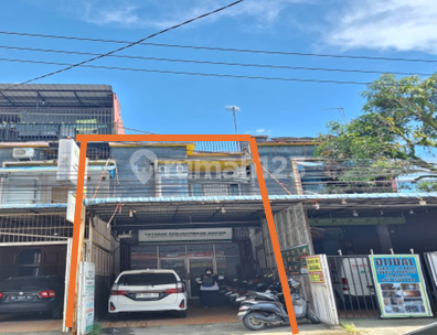 Shop House for Sale in Kuranji. 1