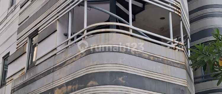 For Sale 6-Door Boarding House Front Section Anarta Vanya Park 1