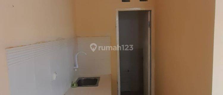 Disewakan Rumah Nyaman Dan Aman, Daerah Beji Depok, Bisa Per 3 Bulan  1