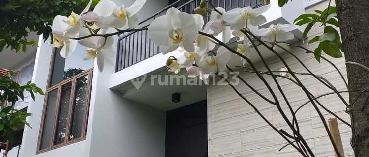Rumah Modern Open Space Siap Huni Semi Furnished BSD The Green 1