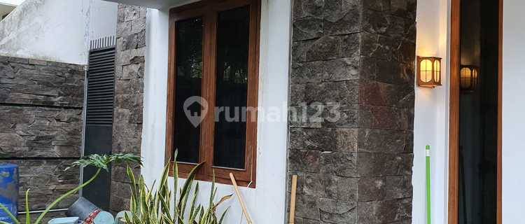 House in Pondok Hijau 2 Floors SHM Facing North 1