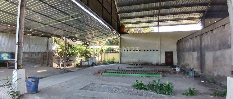 Warehouse for rent on Jalan Ida Bagus Mantra Ketewel Gianyar Bali 1