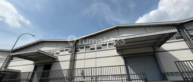 SEWA Gudang Semarang Tugu Kawasan Industri Wijayakusuma Ada Loading Dock 1