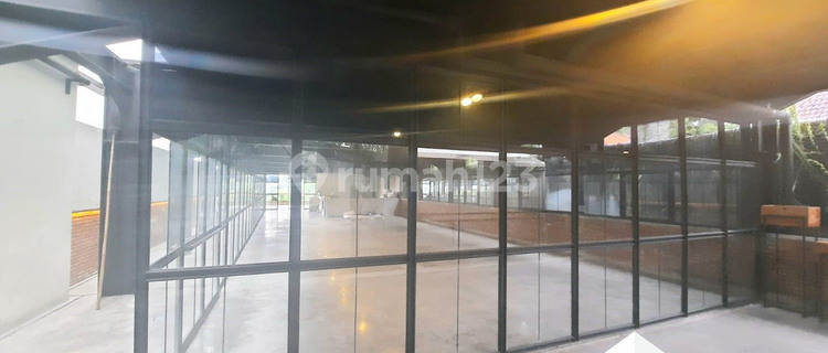 Ruang Usaha di Guest House Sultan Agung Gajah Mungkur Semarang 1