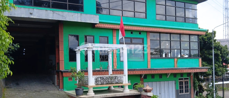 For Sale Hotel with Active Business License, 31 Rooms, Near Alun-Alun Bandungan Semarang 1