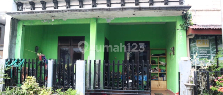 Dijual Rumah Strategis Dekat Komersial Area Java Mall di Mangga Lamper Semarang 1