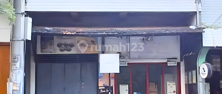 Strategic 2-Story Commercial Building in Kartini Rembang with AC Bonus 1