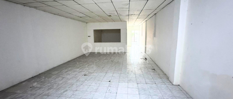 Rent a 2-Story Shop House in a Strategic Area Near Undip in Setiabudi Tembalang Semarang 1