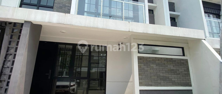 Siap Huni!! Rumah Baru Furnished Harga Nego di The Miles Mijen 1