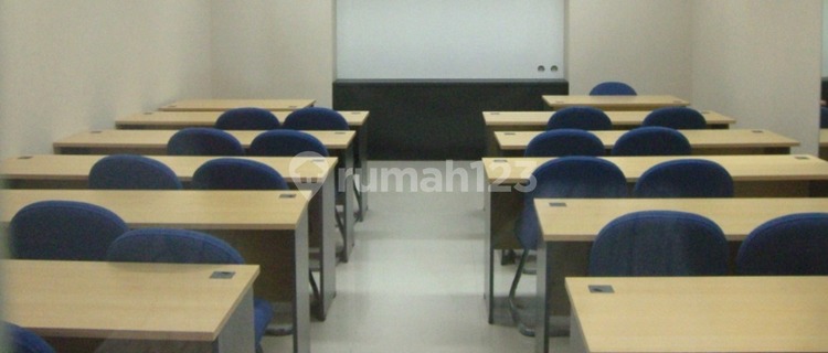 Sell 3-Story Office Building in the Central Business District of Simpang Lima, Semarang 1