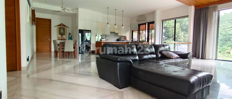 Rumah Mewah Lantai Marmer Bonus Furniture Di Asoka Candi Golf Tembalang 1
