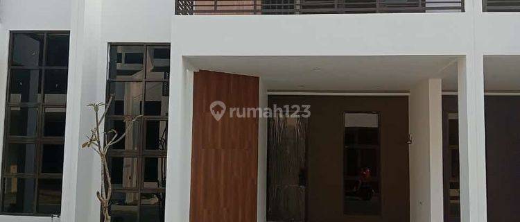 Disewakan Rumah Cantik Siap Huni 10 Menitan Ke Mall Dan Toll 1