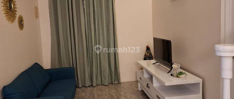 Disewa Town House Full Furnished 5 Menitan Ke Tol Karawaci 1