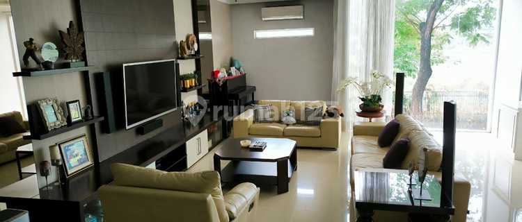 Rumah Mewah di Puri Jimbaran Residence, Ancol Timur 1