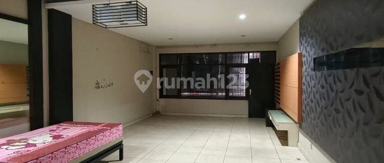 Shophouse in Teuku Umar, Denpasar 1