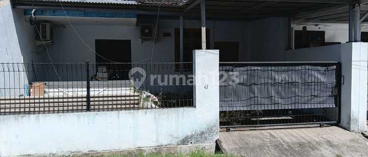 For Sale House Near Pakuwon Trade Center 1