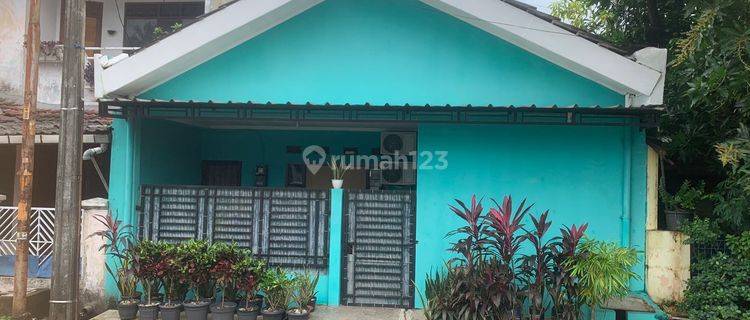 Rumah jalan utama depan nya fasum di Bekasi jaya indah Bekasi timur 1