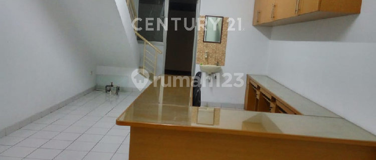 Rievera 2-Story Shop House for Rent in Deltamas Available Immediately 1