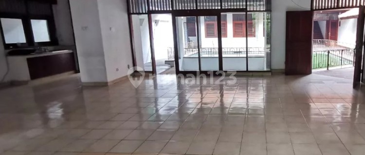 rumah menteng dekat dg rs abdiwaluyo 1