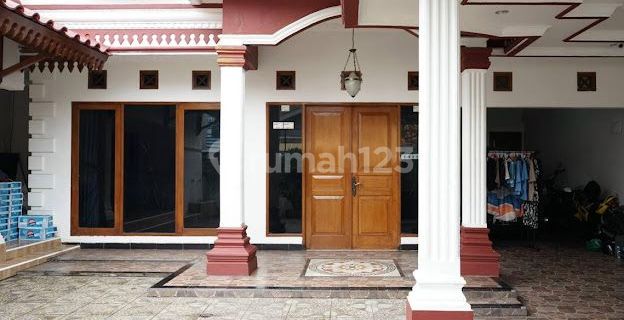For Sale Kebon Jeruk Rawa Belong House Strategic Location Ready to Occupied Flood Free 1