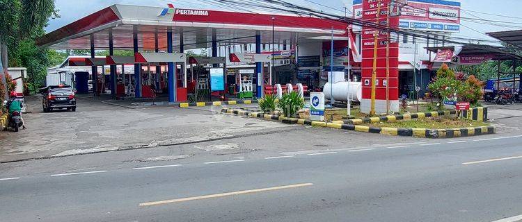 SPBU di Jl Raya Muchtar, Sawangan. Dkt ke Jl Meruyung Raya 1