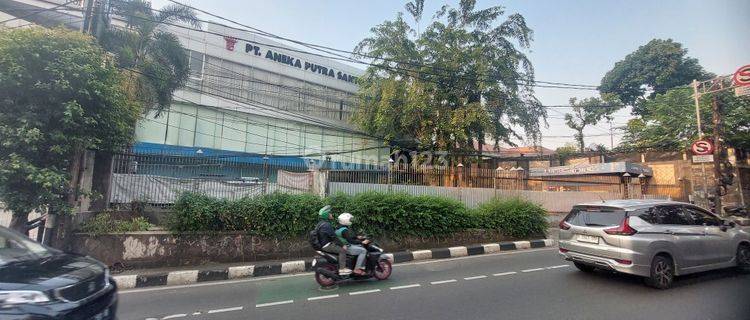 Gedung 3 Lantai Di Jl Kapten Tendean, Kuningan Barat, Mampang Prapatan. Dkt Ke Jl Bangka Raya 1