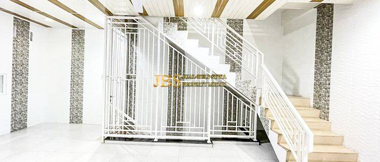 Dijual Ruko Gandeng 5,5 Tingkat di Komplek Cemara Asri 1